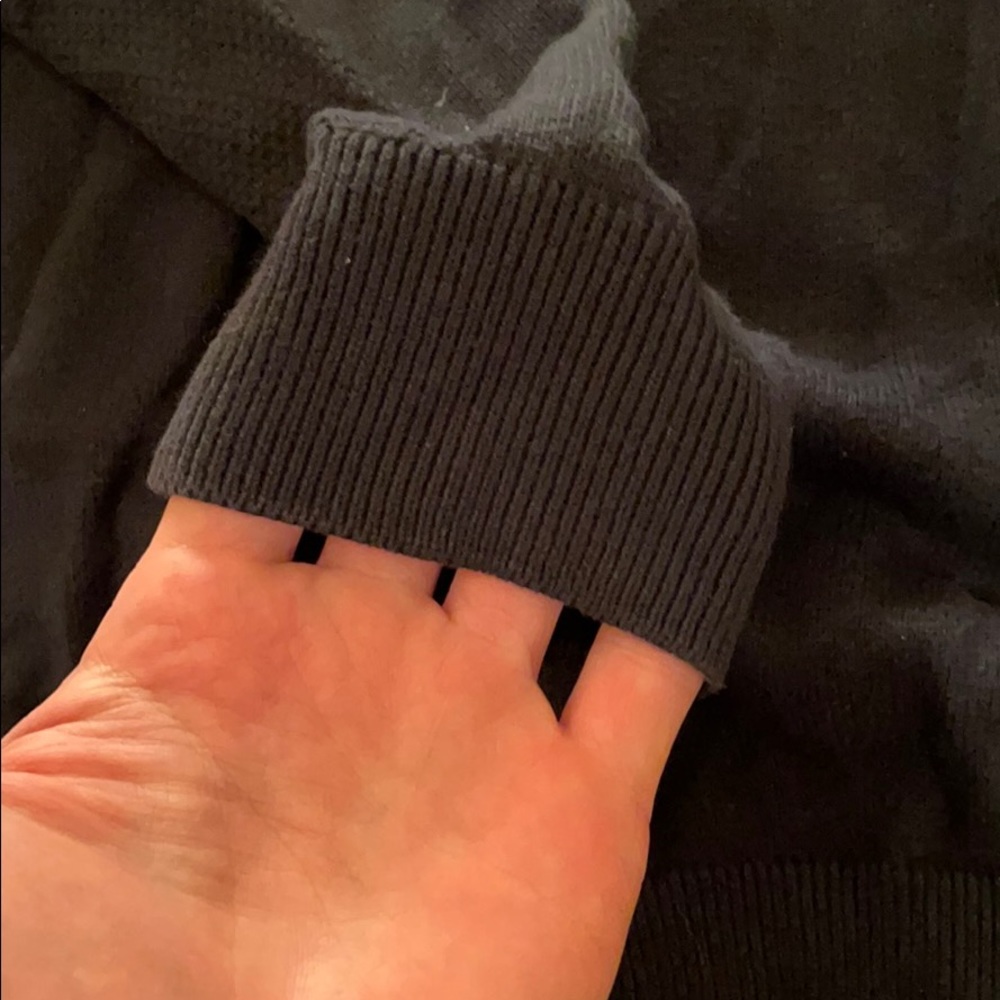 Lacoste pullover - Picture 3 of 5